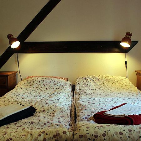 Twister 53 Hotel Sparreholm Bagian luar foto